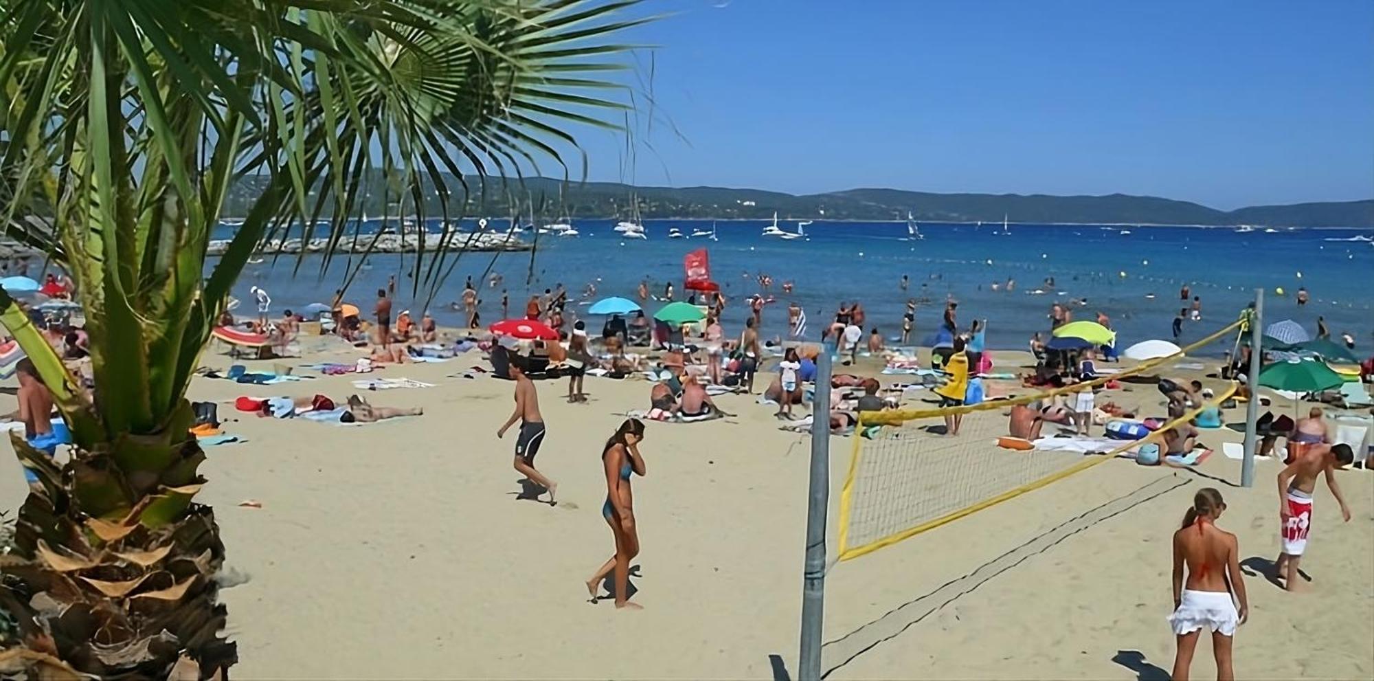 Appartement Residence Santa Barbara Avec Piscine Et A 750M De La Plage Cavalaire-sur-Mer Buitenkant foto